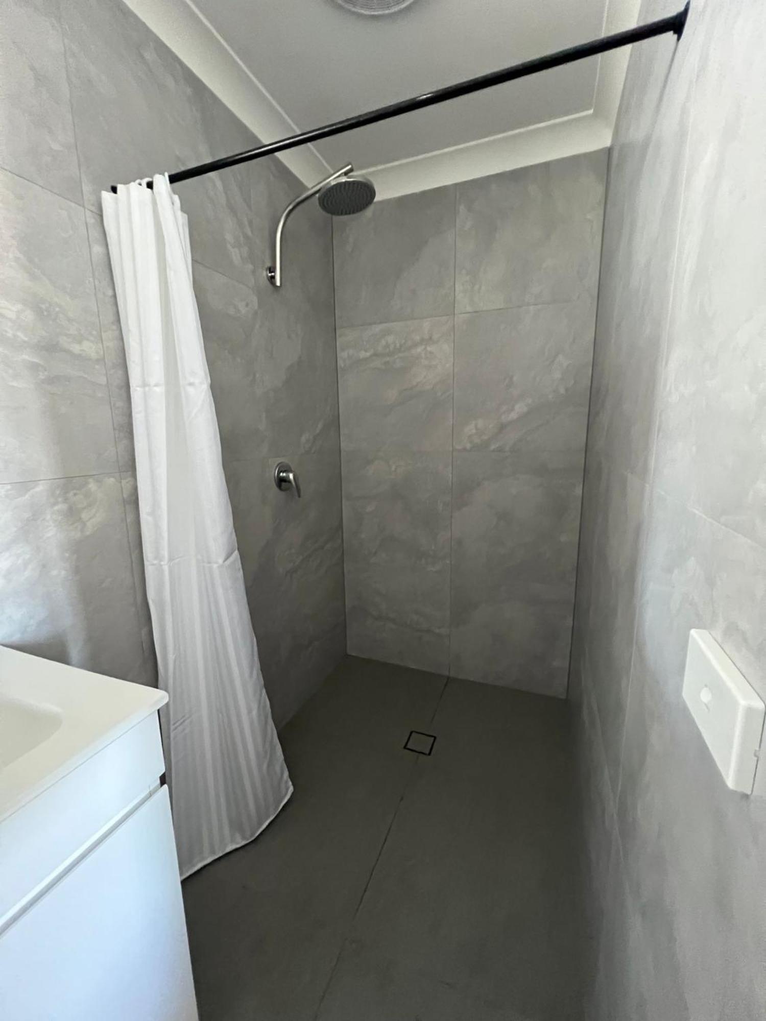 Adrian Motel ฟอร์บส์ ภายนอก รูปภาพ