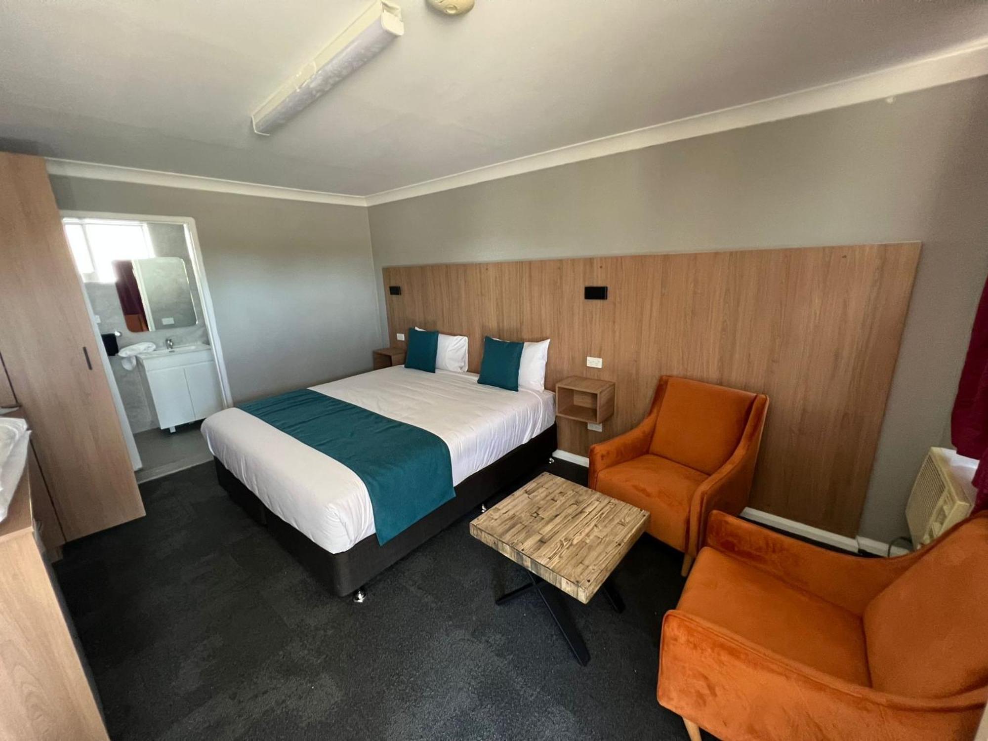 Adrian Motel ฟอร์บส์ ภายนอก รูปภาพ
